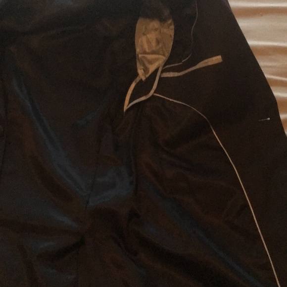 JF Suit fresh dry clean - Picture 2 of 3